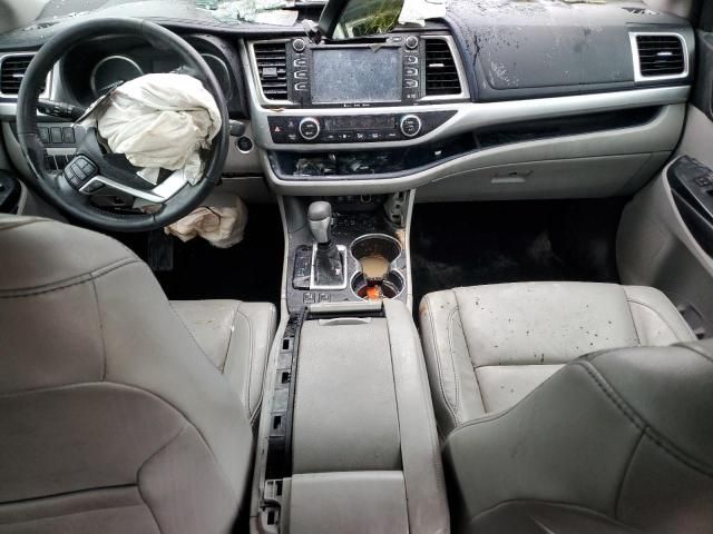 2018 Toyota Highlander SE