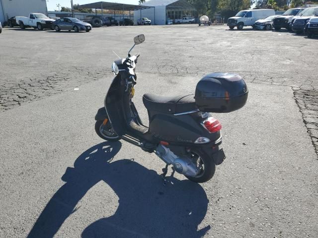 2013 Vespa LX 150IE