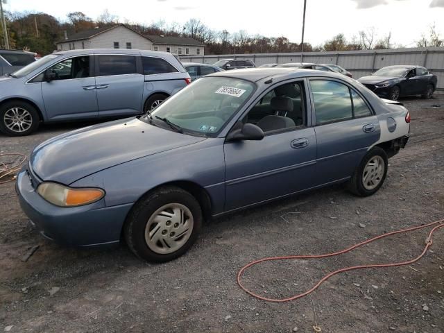 1999 Ford Escort SE