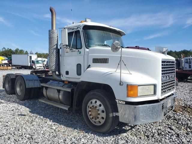 1996 Mack 600 CH600