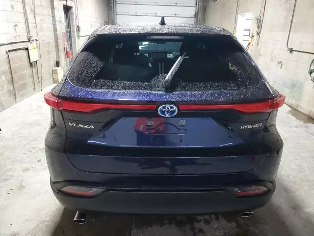 2022 Toyota Venza LE