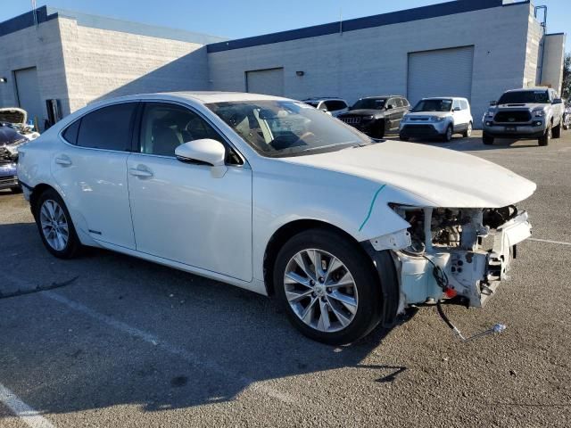 2015 Lexus ES 300H