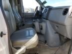 2014 Ford Econoline E350 Super Duty Cutaway Van