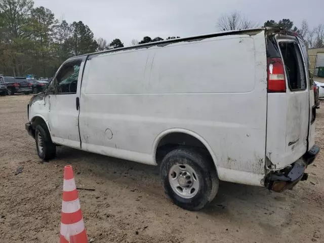 2009 Chevrolet Express G2500