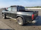 2000 Nissan Frontier Crew Cab XE