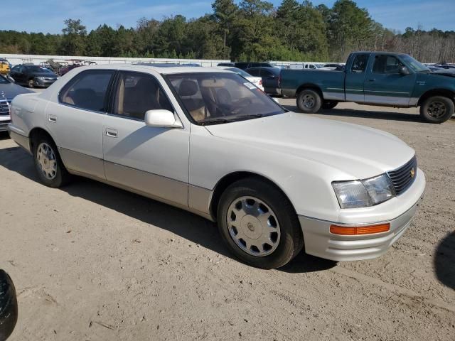 1996 Lexus LS 400