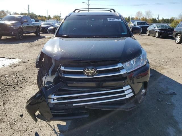 2019 Toyota Highlander SE