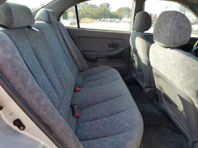 2001 Hyundai Elantra GLS