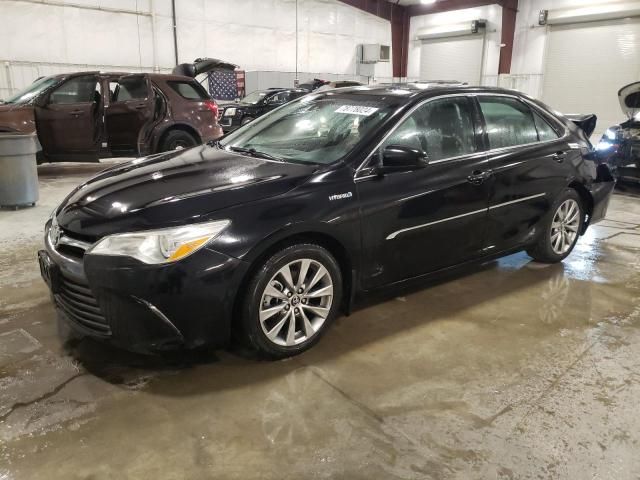 2017 Toyota Camry Hybrid