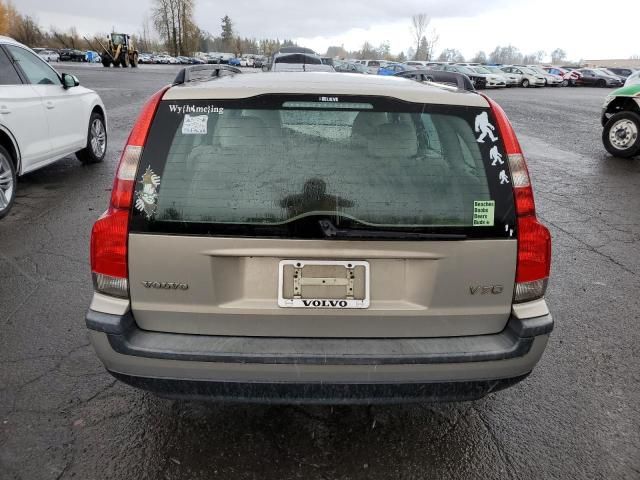 2004 Volvo V70