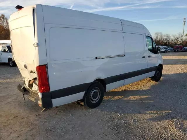 2021 Mercedes-Benz Sprinter 2500