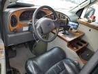 2004 Ford Econoline E350 Super Duty Cutaway Van