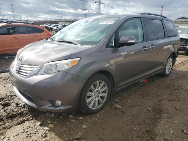 2013 Toyota Sienna XLE