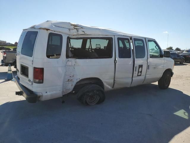 2002 Ford Econoline E350 Super Duty Wagon