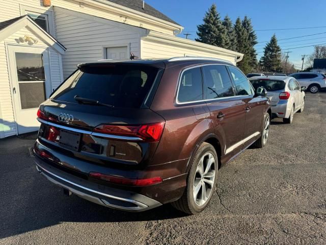 2021 Audi Q7 Premium Plus