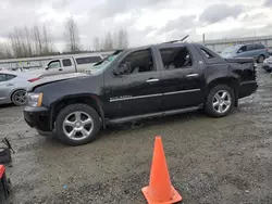 Lots with Bids for sale at auction: 2013 Chevrolet Avalanche LTZ