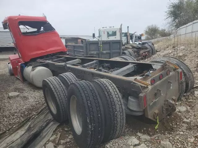 1996 Peterbilt 377