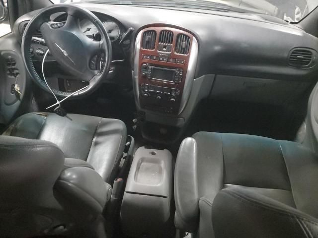 2005 Chrysler Town & Country Limited