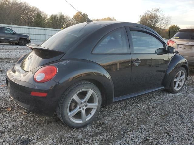 2009 Volkswagen New Beetle S