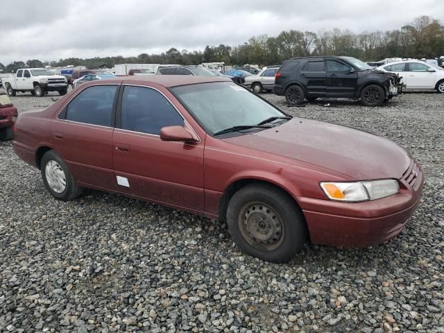 1999 Toyota Camry LE