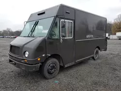 Salvage trucks for sale at Columbia Station, OH auction: 2009 Freightliner Chassis M Line WALK-IN Van