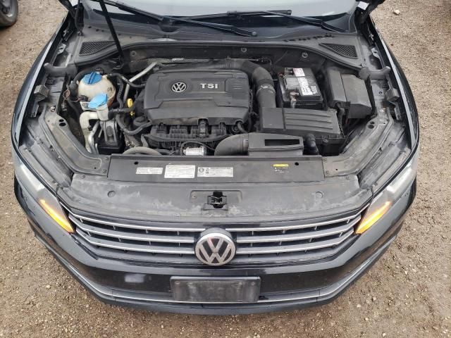 2016 Volkswagen Passat SE