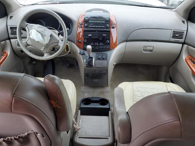 2007 Toyota Sienna XLE