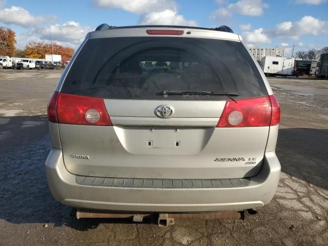 2008 Toyota Sienna LE