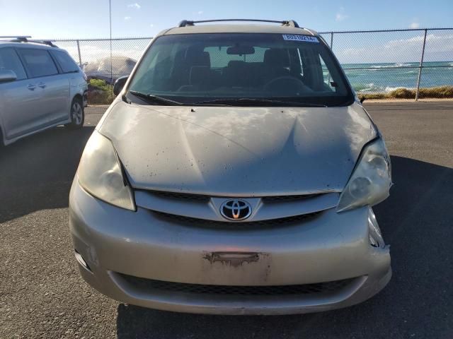 2009 Toyota Sienna CE