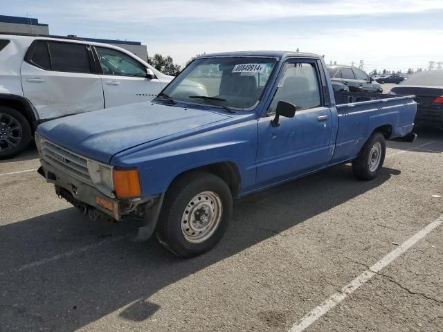 1985 Toyota Pickup 1/2 TON RN55