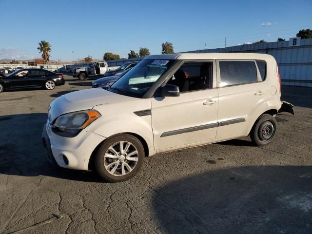 2013 KIA Soul +