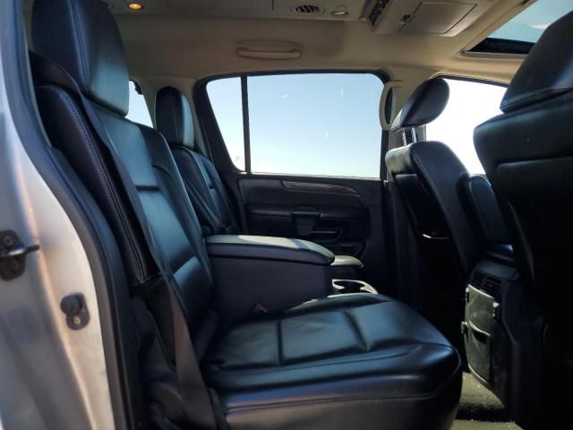 2012 Nissan Armada SV