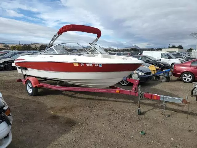 2007 Maxum Boat