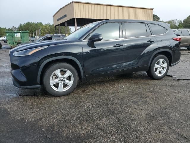 2021 Toyota Highlander L