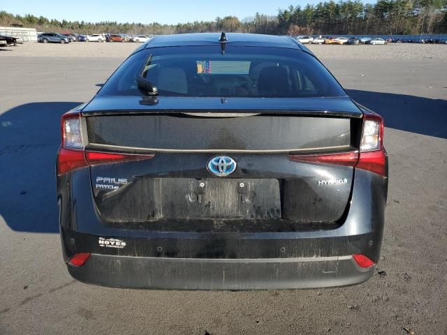 2022 Toyota Prius LE