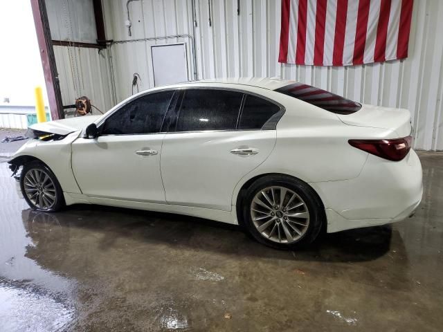 2018 Infiniti Q50 Luxe