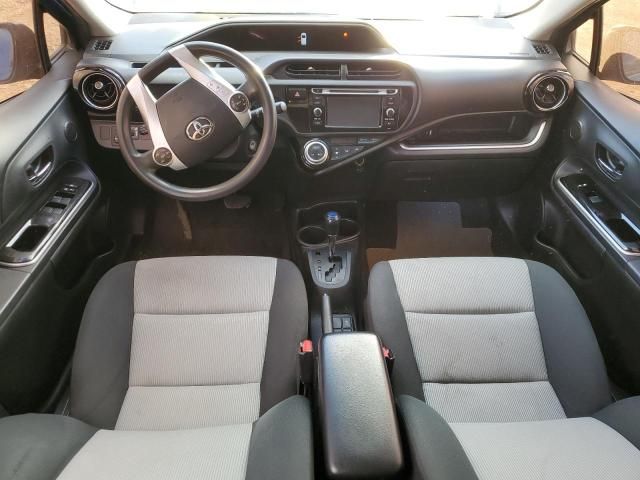 2016 Toyota Prius C