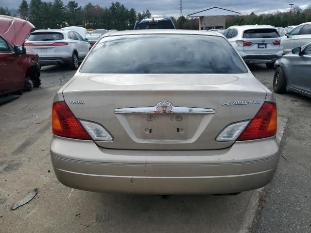 2000 Toyota Avalon XL