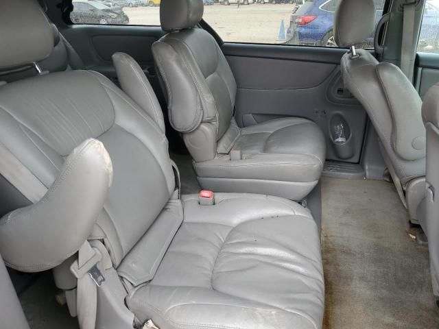 2008 Toyota Sienna CE