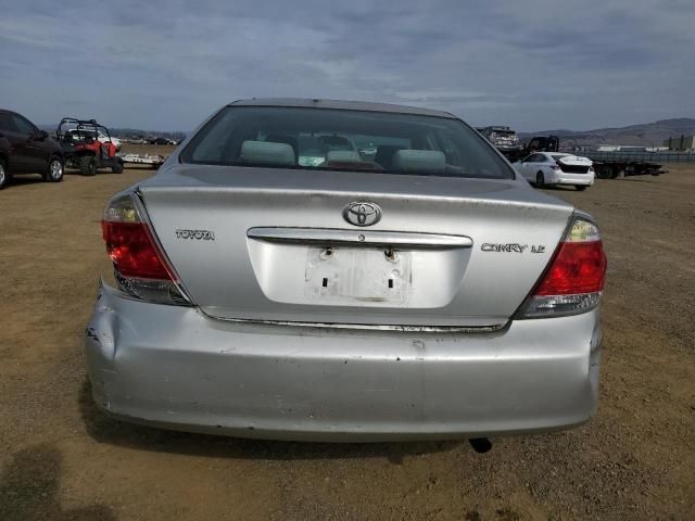 2005 Toyota Camry LE