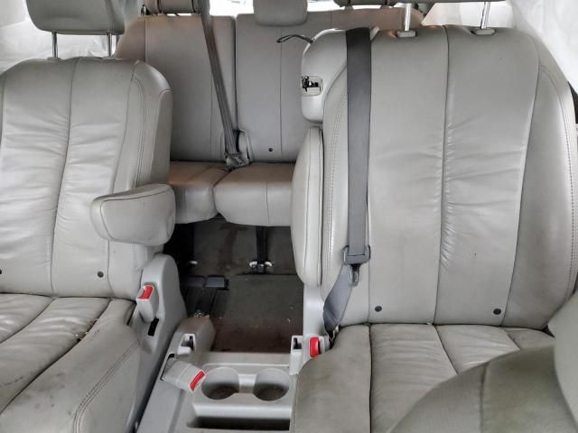 2012 Toyota Sienna XLE