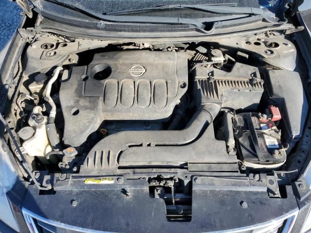 2012 Nissan Altima Base