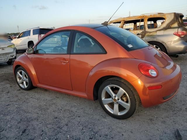 2010 Volkswagen New Beetle