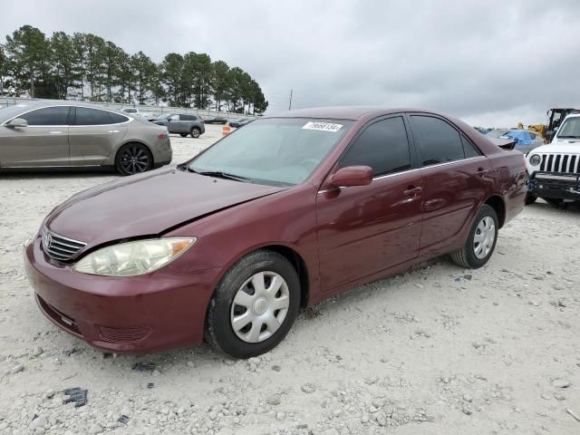 2005 Toyota Camry LE