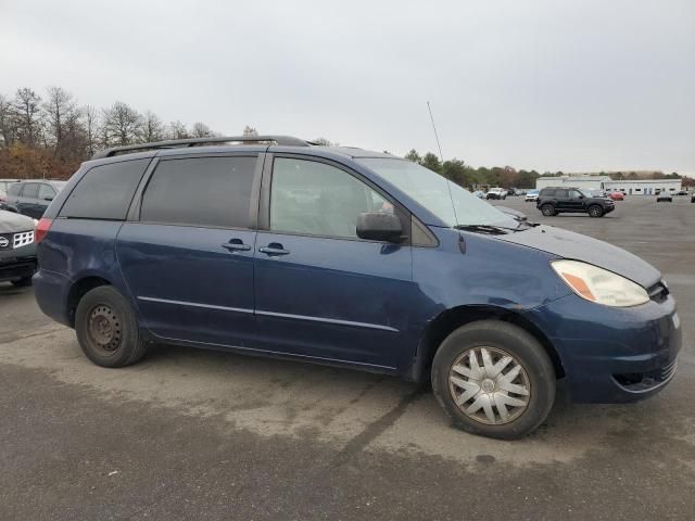 2005 Toyota Sienna CE