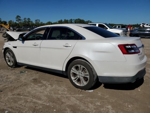 2016 Ford Taurus SEL