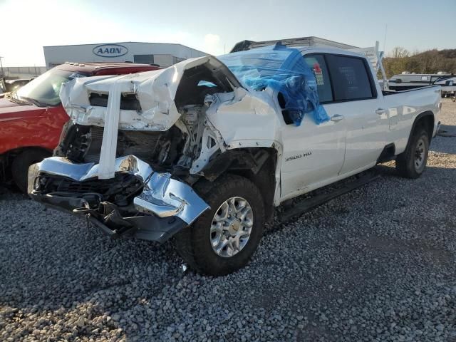 2022 Chevrolet Silverado K3500 LT