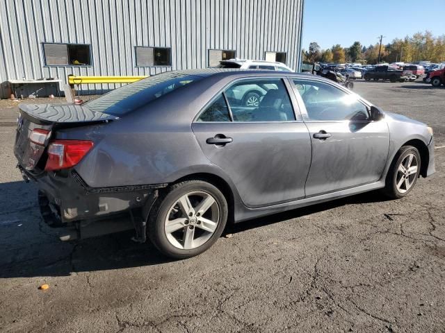 2014 Toyota Camry Hybrid