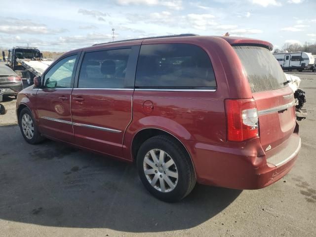 2013 Chrysler Town & Country Touring