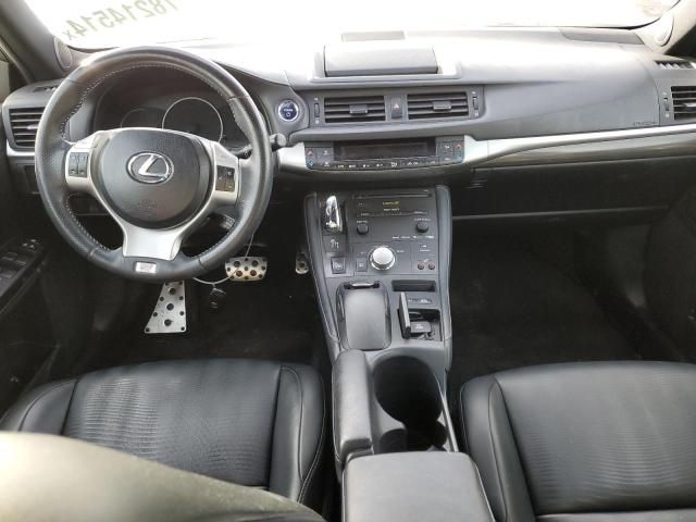 2013 Lexus CT 200